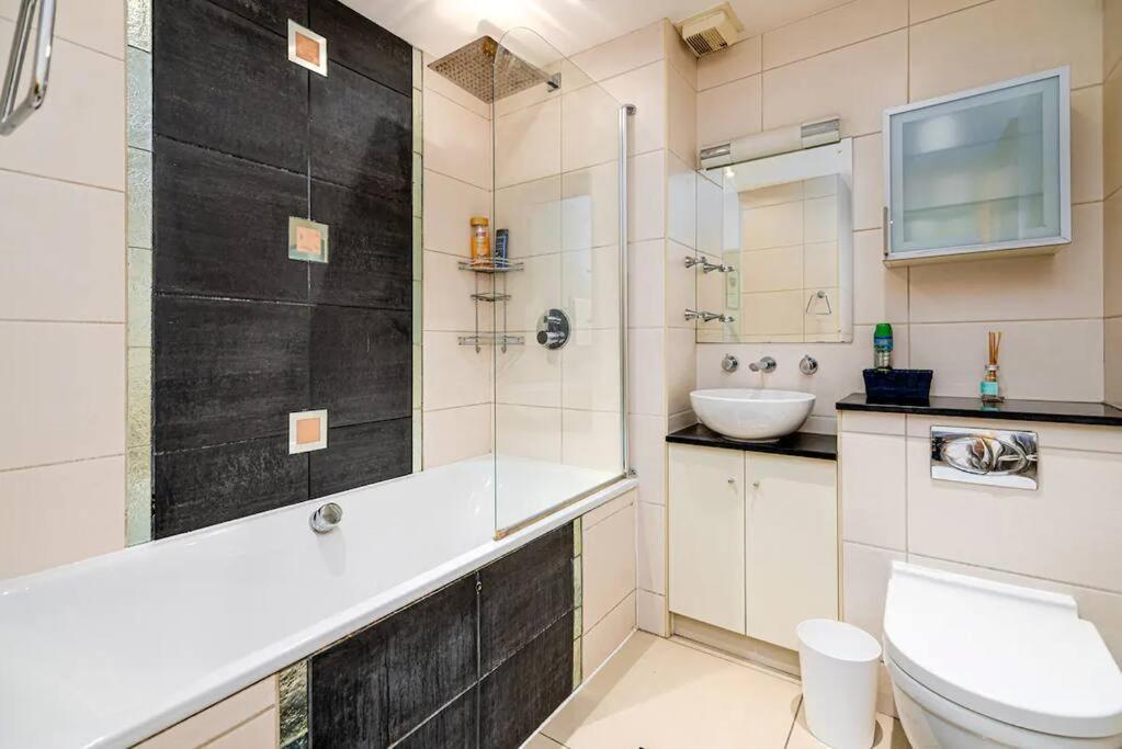 2Br Flat Next To London Eye On Lower Marsh 96A Экстерьер фото